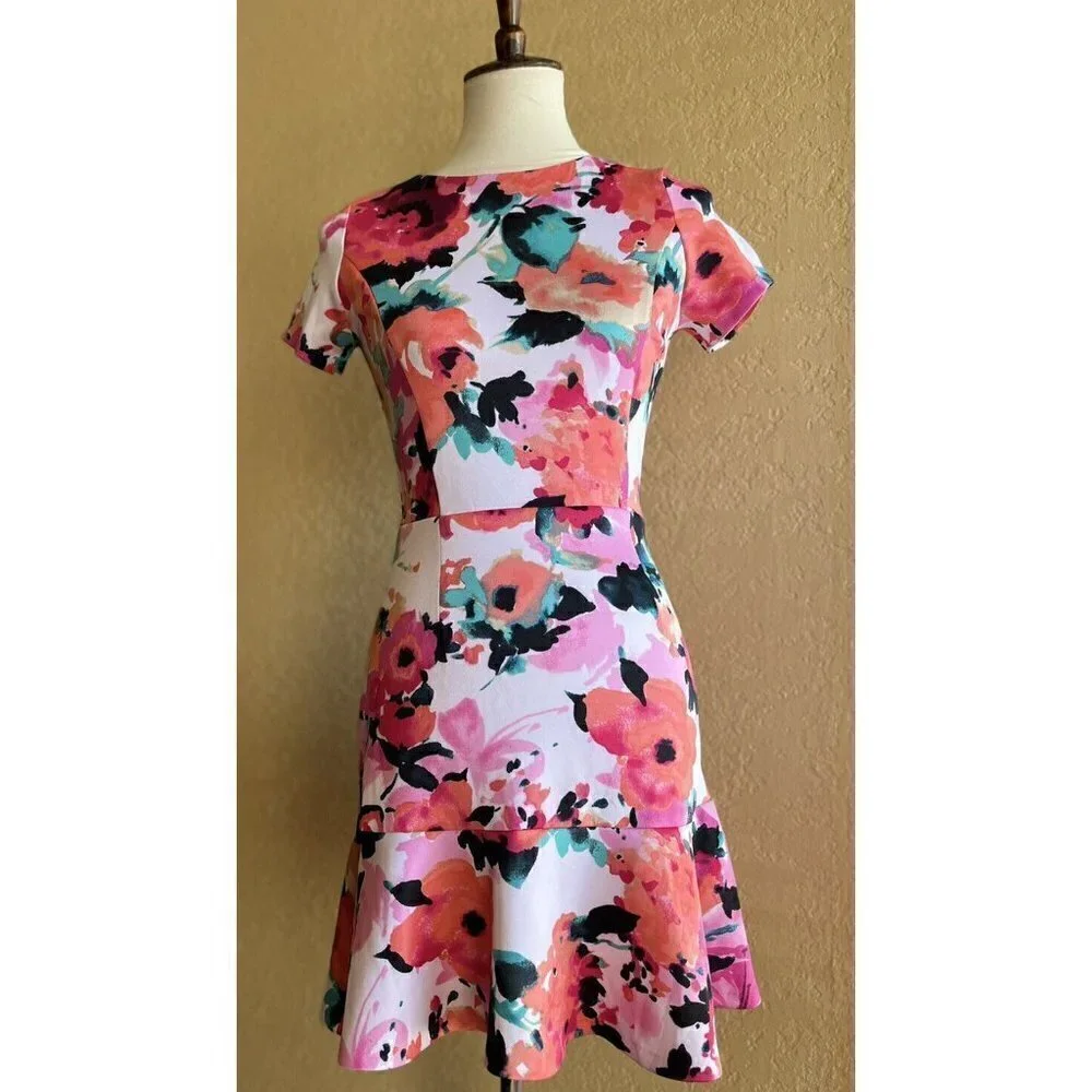 Love...ady Pink Floral Short Sleeve Ruffle Sheath Dress Size S NWOT - Picture 6 of 12